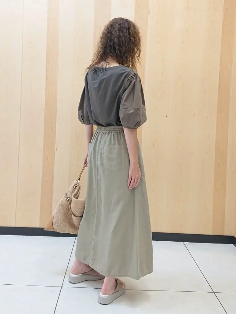 自由区 半澤 コーディネート画像