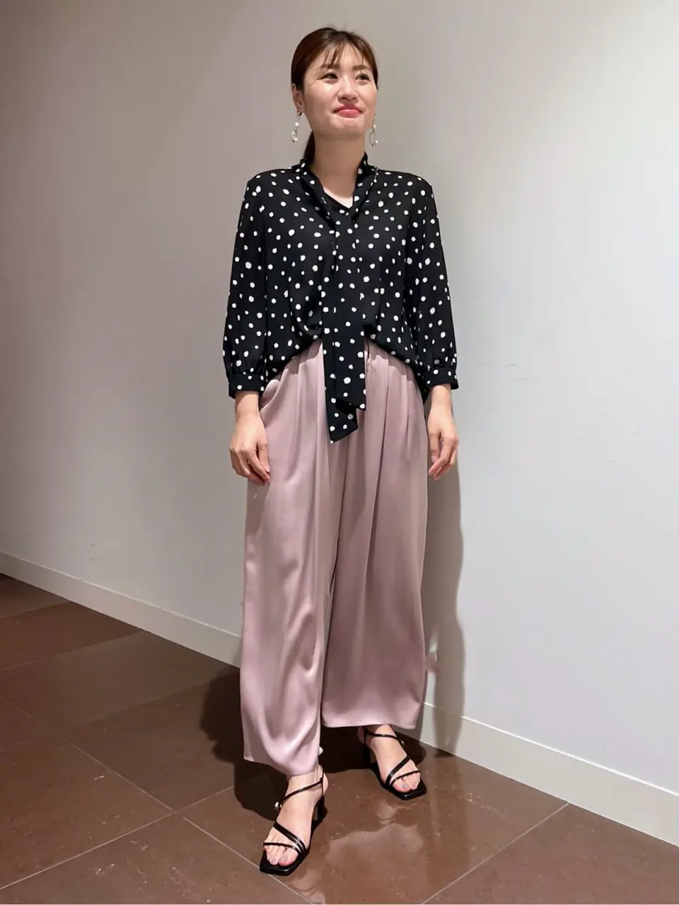 自由区 古宮 コーディネート画像