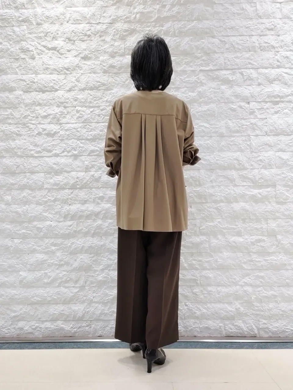 自由区 佐藤 コーディネート画像