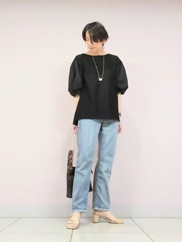 自由区 浅野 コーディネート画像