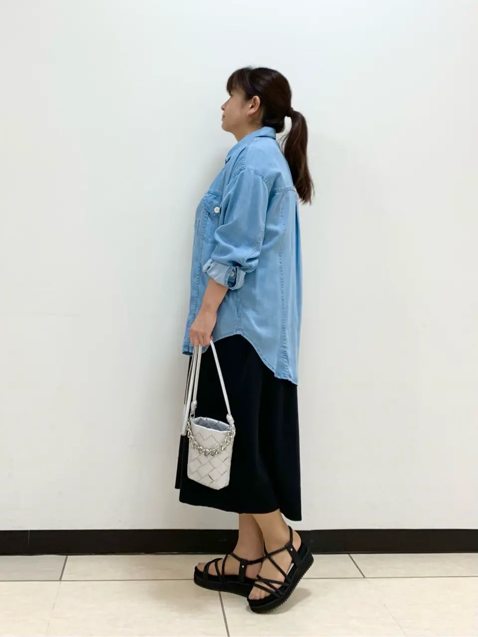 自由区 岡崎 コーディネート画像