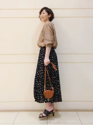 自由区 maruri コーディネート画像