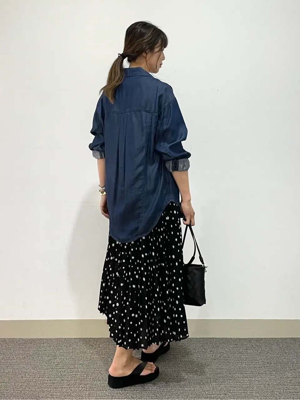 自由区 鈴木 コーディネート画像