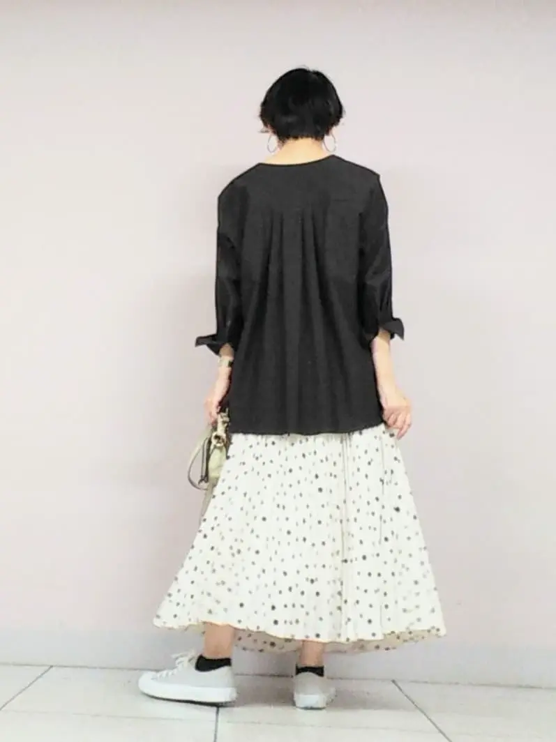 自由区 浅野 コーディネート画像