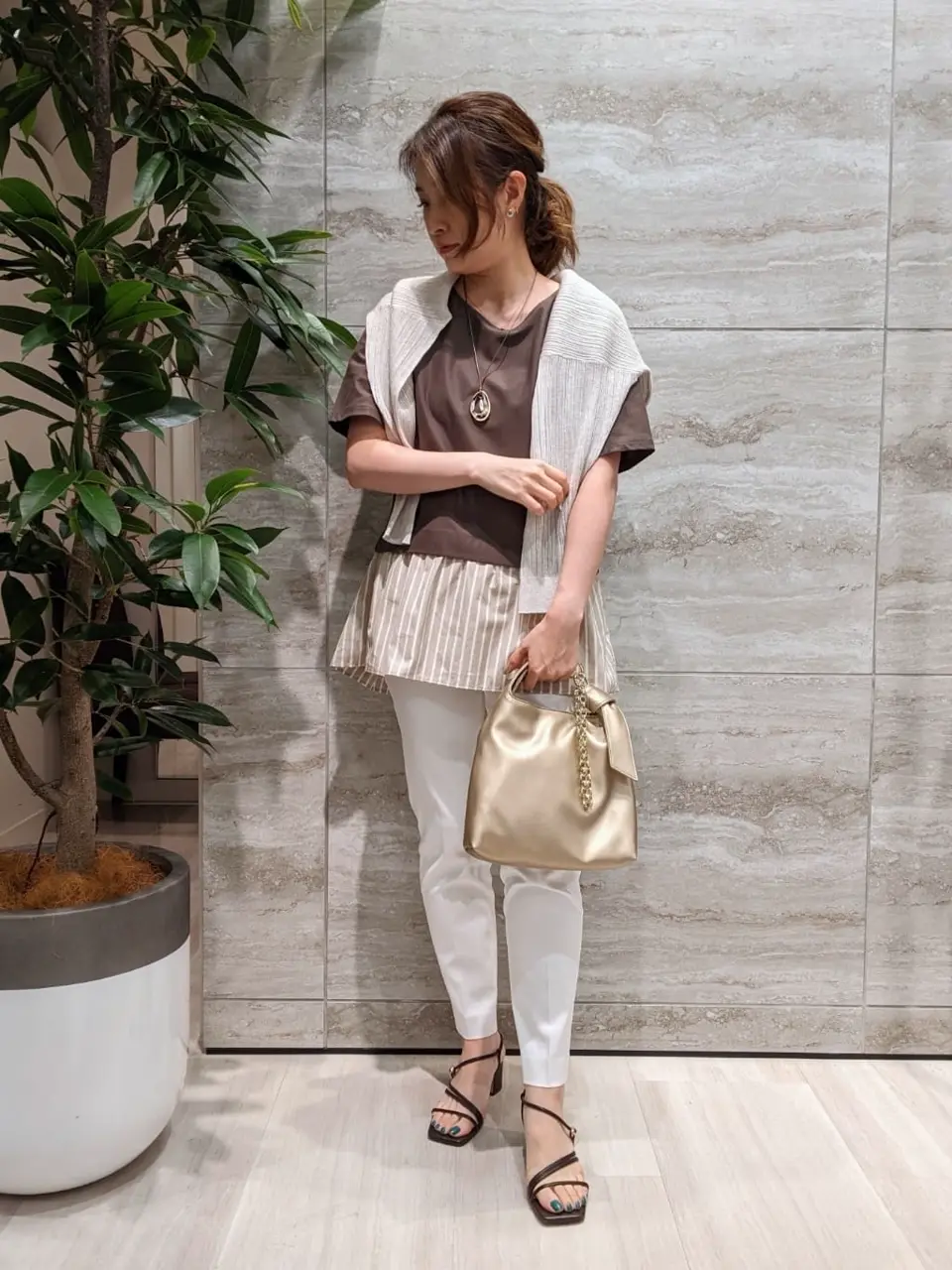 自由区 Nakai コーディネート画像