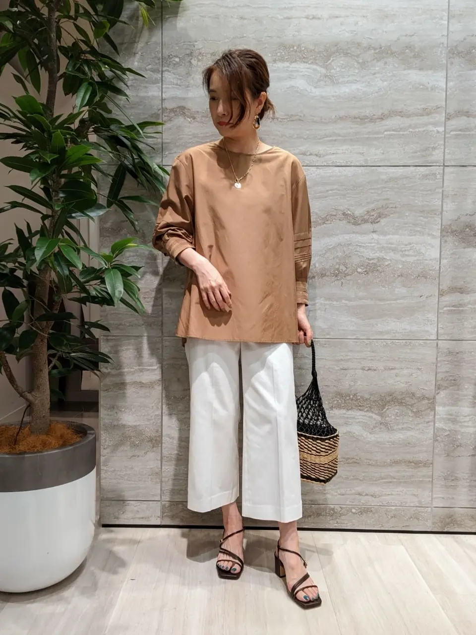 自由区 Nakai コーディネート画像