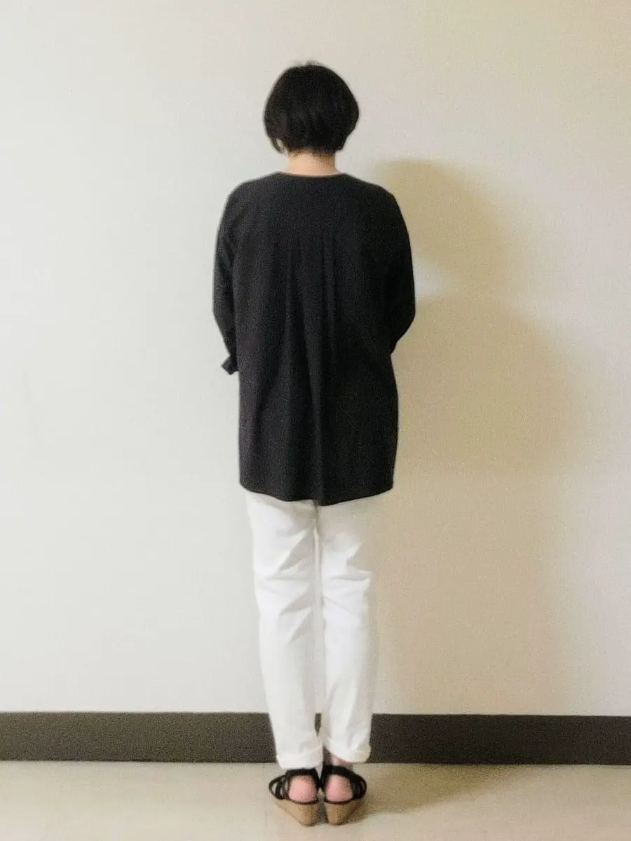 自由区 宇野 コーディネート画像