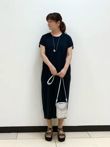 自由区 岡崎 コーディネート画像