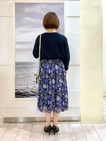 自由区 中鉢 コーディネート画像