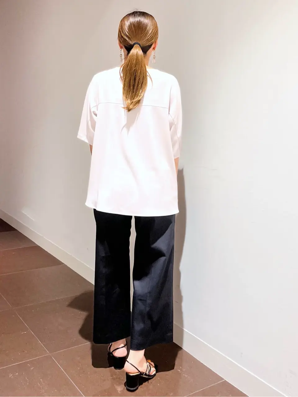 自由区 古宮 コーディネート画像