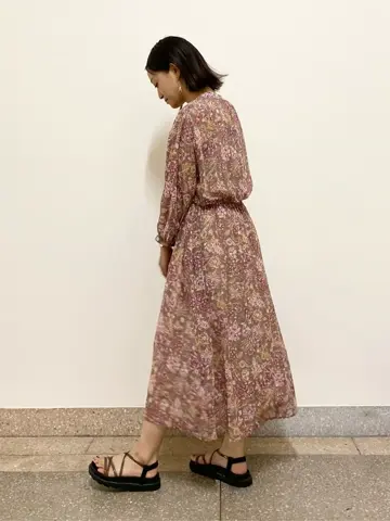 自由区 佐藤 コーディネート画像