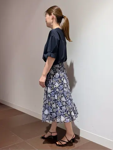 自由区 古宮 コーディネート画像