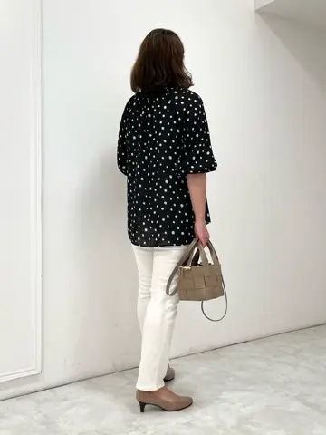 自由区 大野 コーディネート画像