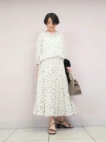 自由区 浅野 コーディネート画像