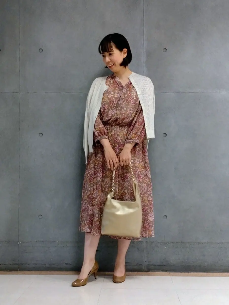  丸尾 コーディネート画像