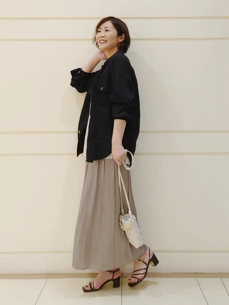 自由区 maruri コーディネート画像