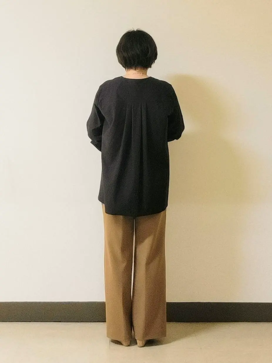 自由区 宇野 コーディネート画像