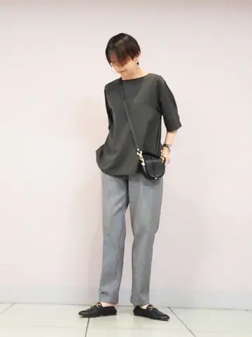 自由区 浅野 コーディネート画像