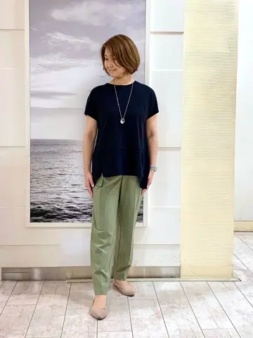 自由区 中鉢 コーディネート画像