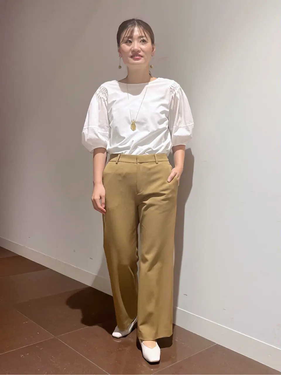 自由区 古宮 コーディネート画像