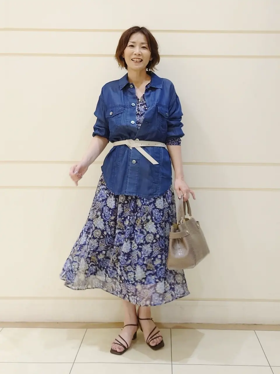 自由区 maruri コーディネート画像