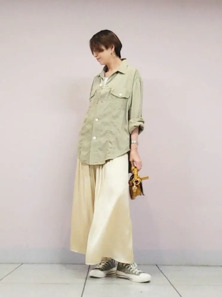 自由区 浅野 コーディネート画像