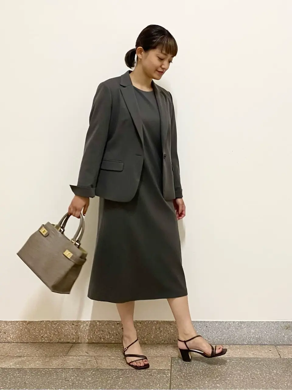 自由区 佐藤 コーディネート画像