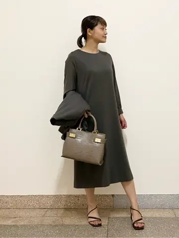 自由区 佐藤 コーディネート画像