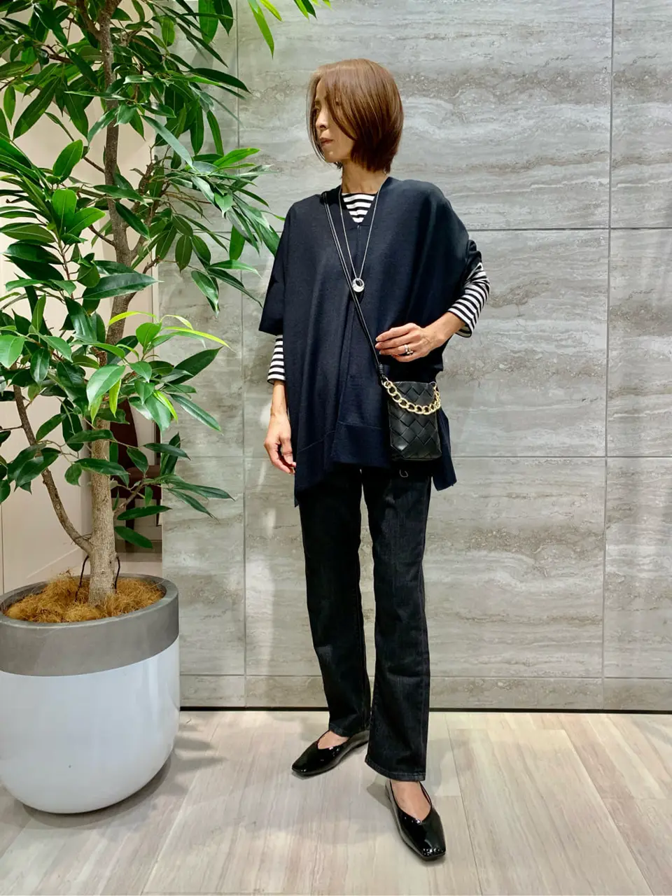 自由区 Ishii コーディネート画像