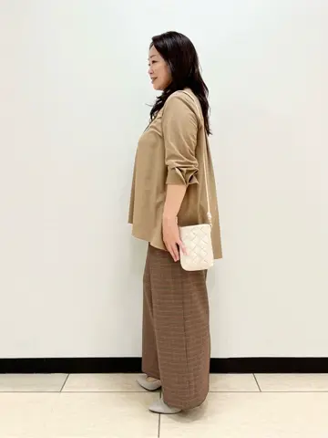 自由区 伊藤 コーディネート画像