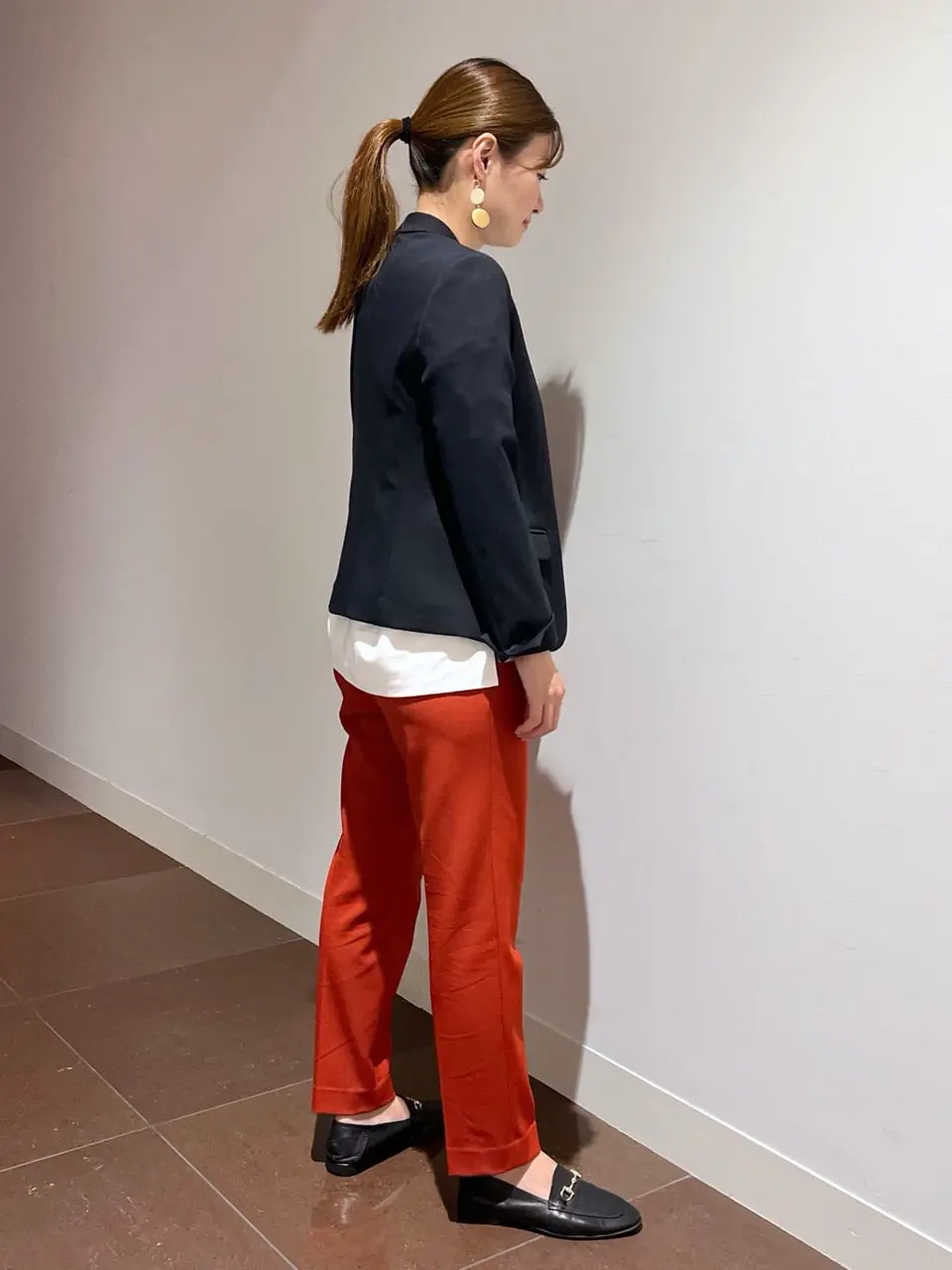 自由区 古宮 コーディネート画像