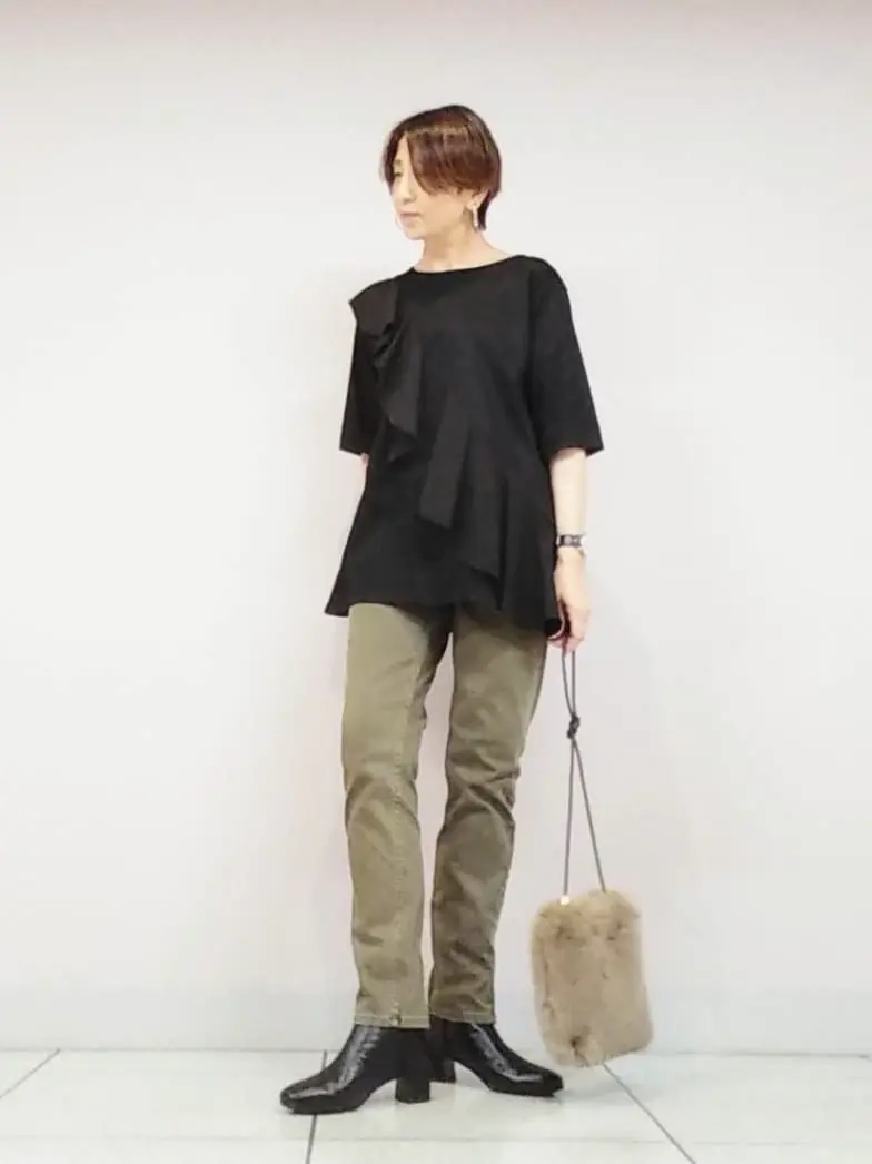 自由区 浅野 コーディネート画像