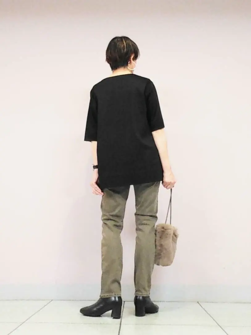 自由区 浅野 コーディネート画像