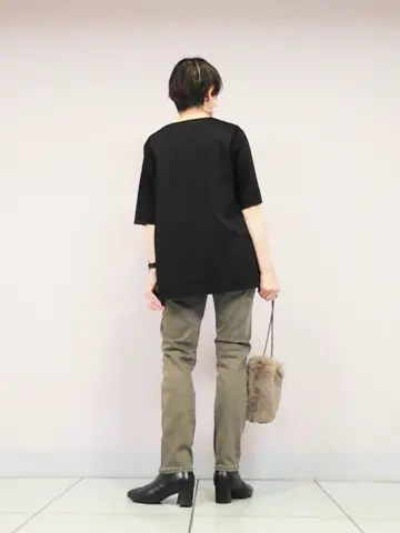 自由区 浅野 コーディネート画像