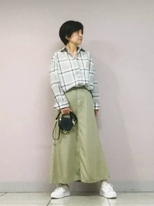 自由区 小森 コーディネート画像