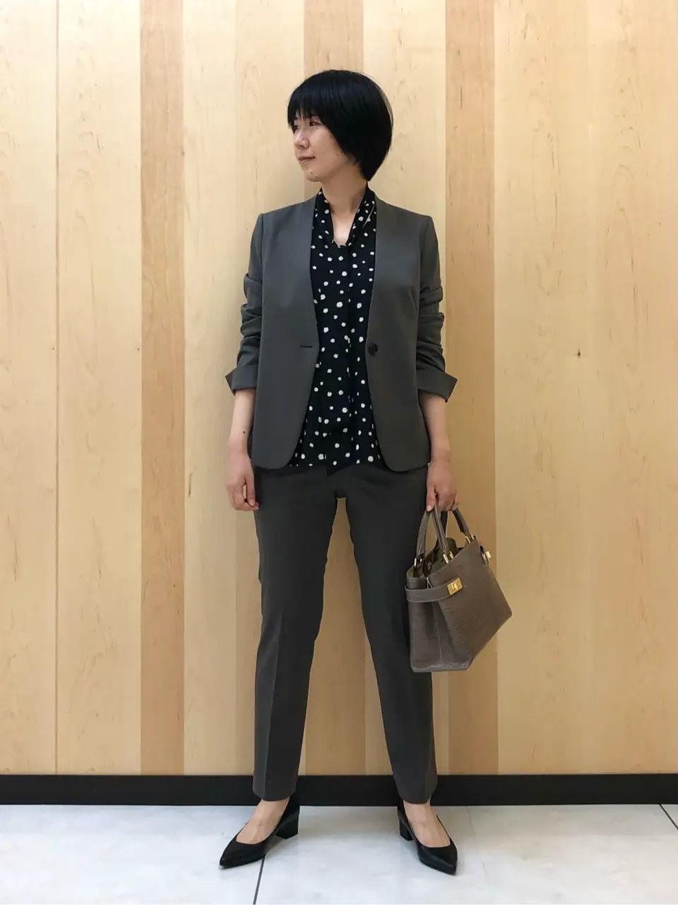  スタッフ コーディネート画像