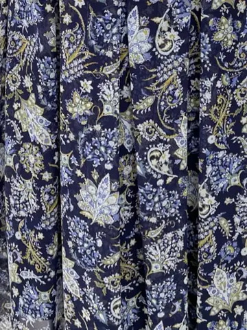 自由区 大野 コーディネート画像