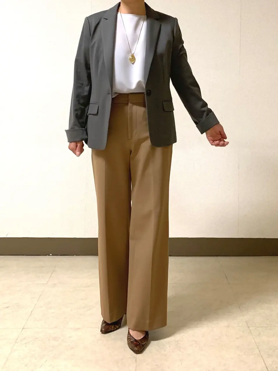 自由区 坂本 コーディネート画像