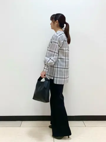 自由区 岡崎 コーディネート画像