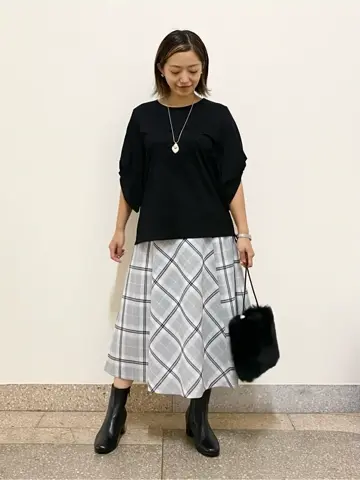 自由区 佐藤 コーディネート画像