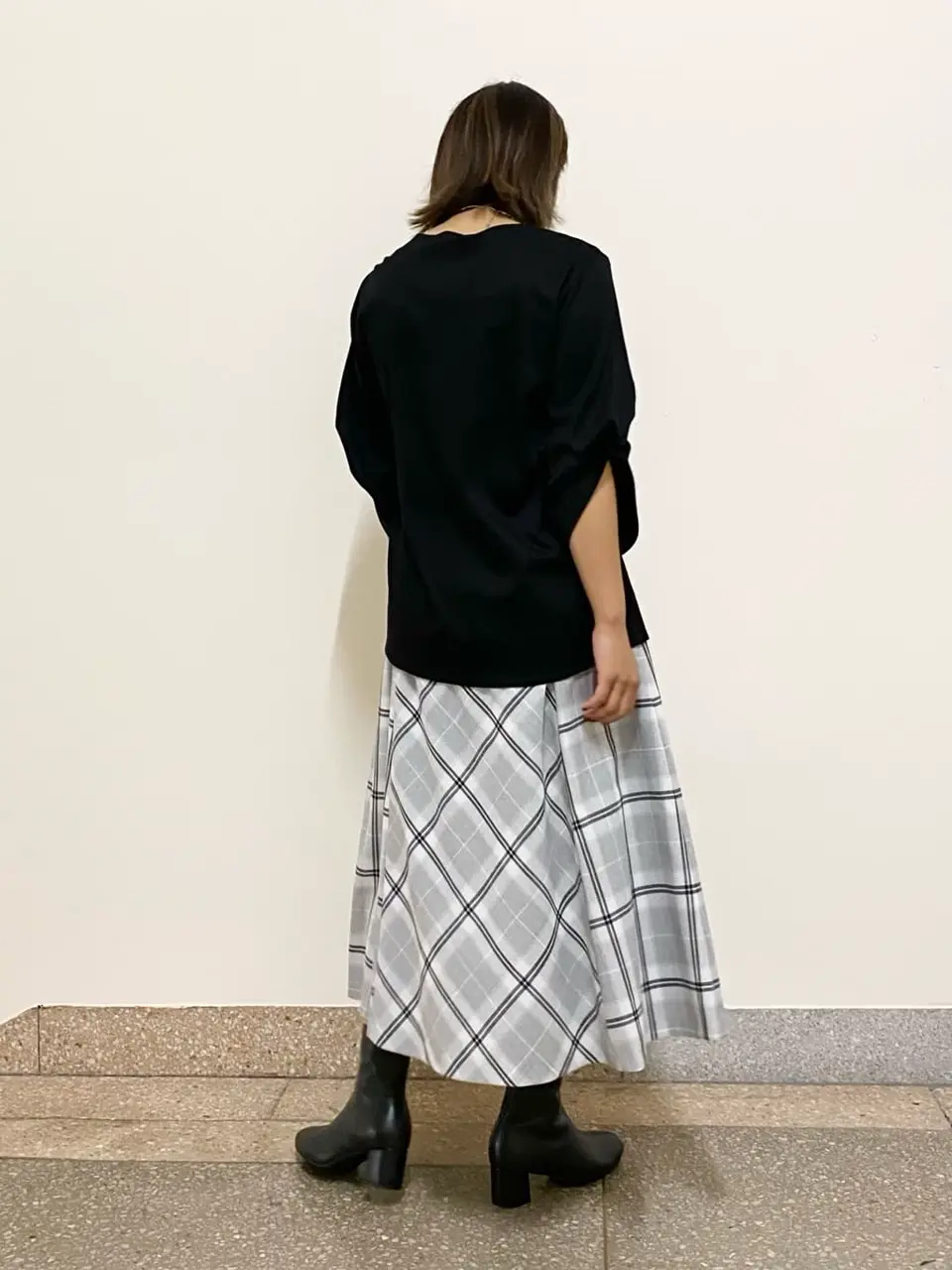 自由区 佐藤 コーディネート画像