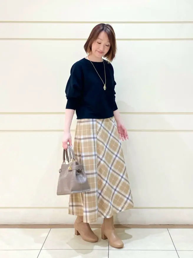 自由区 加藤 コーディネート画像