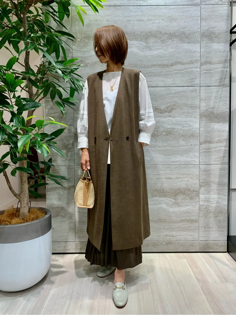 自由区 Ishii コーディネート画像