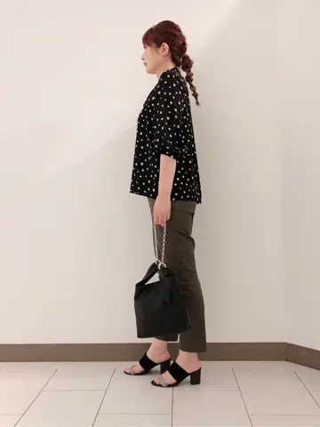 自由区 スタッフ コーディネート画像