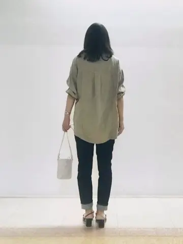 自由区 スタッフ コーディネート画像