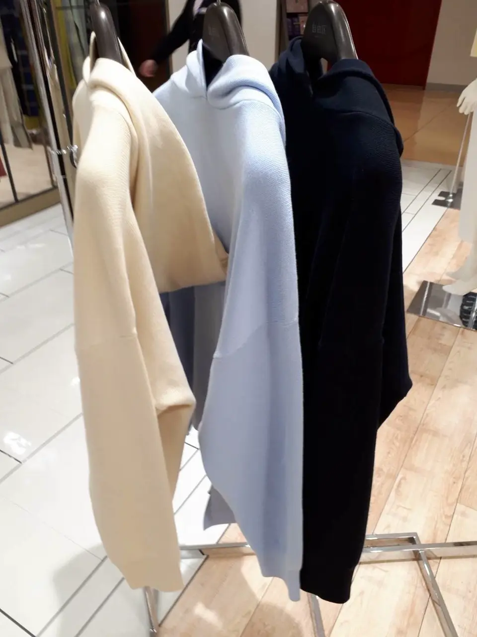 自由区 KAZU コーディネート画像