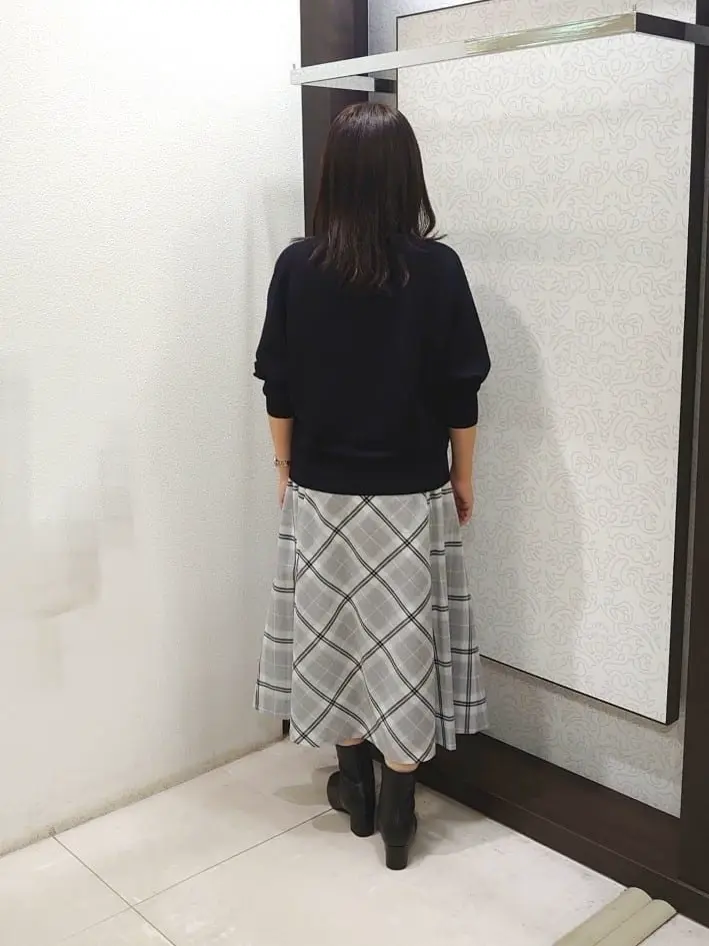 自由区 丸山 コーディネート画像