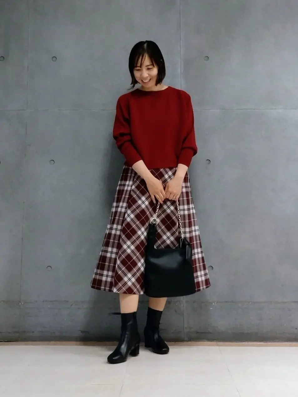  丸尾 コーディネート画像