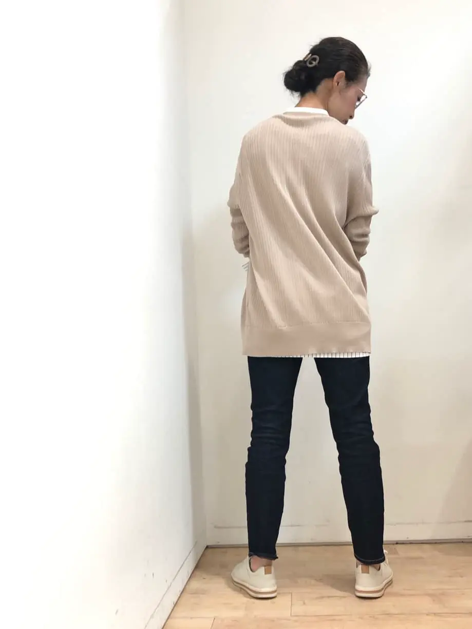 自由区 中尾 コーディネート画像