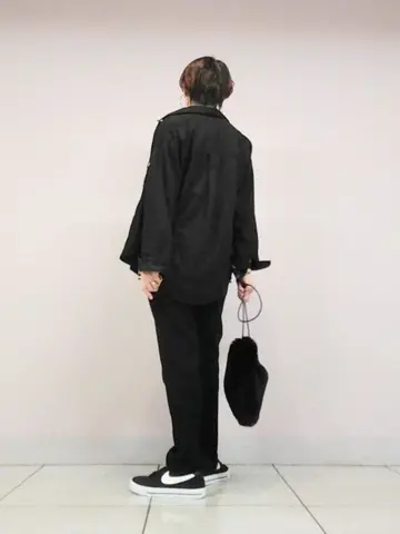 自由区 浅野 コーディネート画像